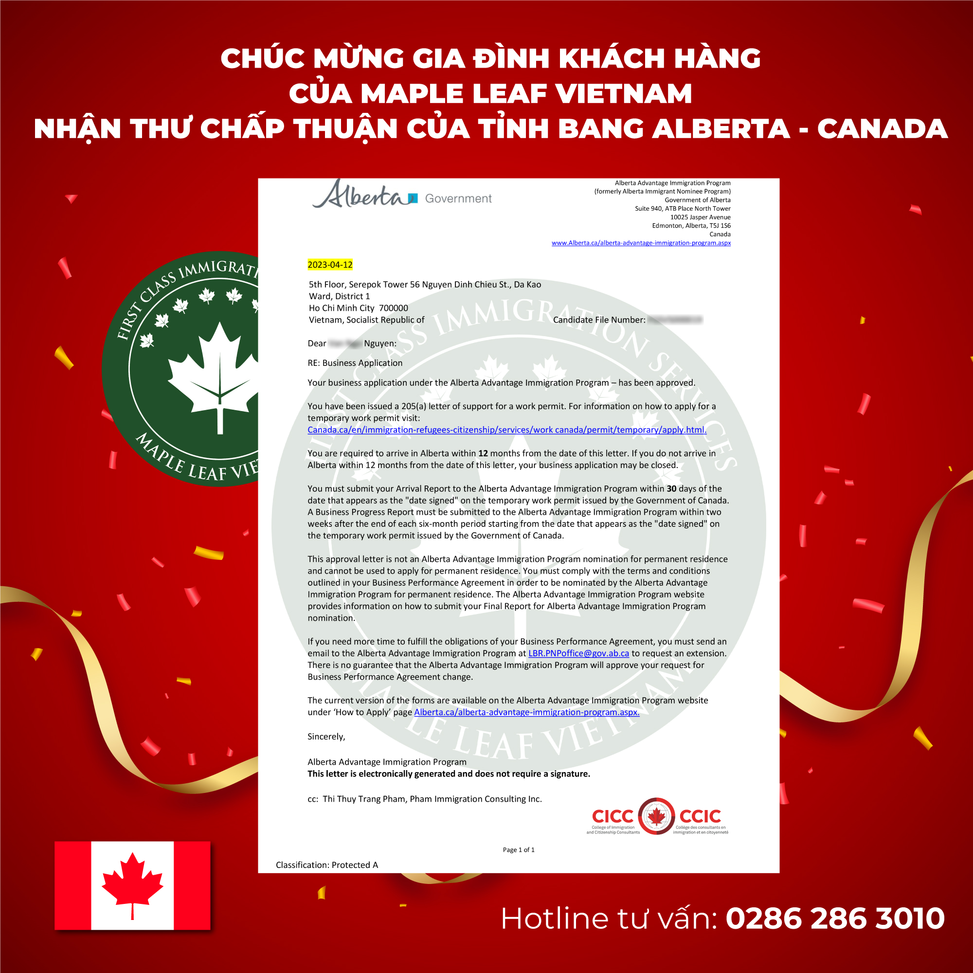 Khách hàng Maple Leaf Việt Nam diện doanh nhân trẻ Alberta nhận thư chấp thuận